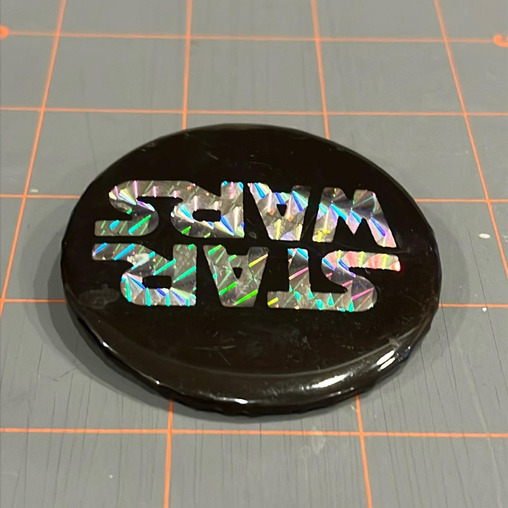 Vintage 1977 STAR WARS Prismatic Pin Star Wars Logo Button Preowned HTF - Picture 12 of 16